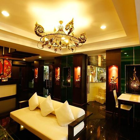 Mirth Sathorn Hotel Bangkok Exterior foto