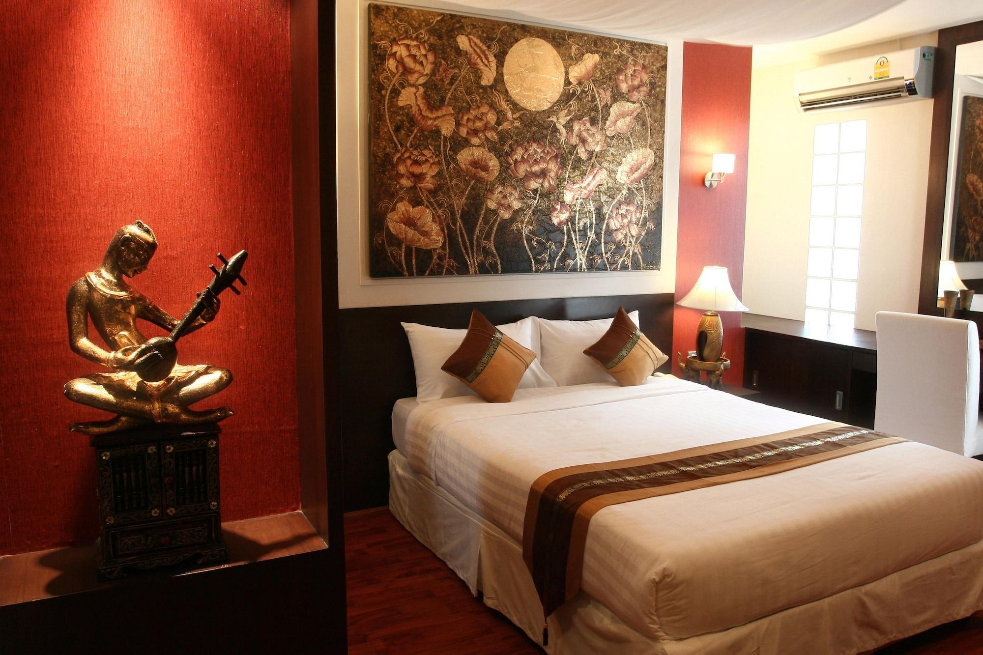 Mirth Sathorn Hotel Bangkok Exterior foto