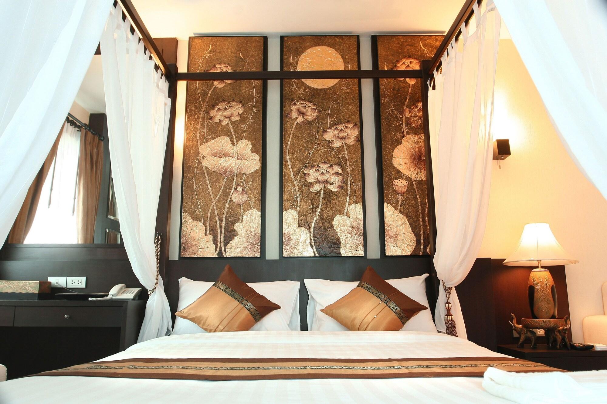 Mirth Sathorn Hotel Bangkok Exterior foto