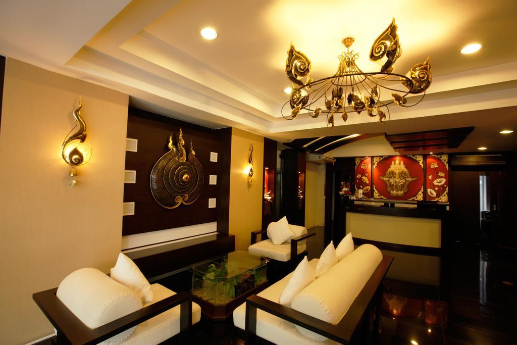 Mirth Sathorn Hotel Bangkok Exterior foto